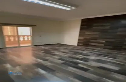 Apartment - 4 Bedrooms - 3 Bathrooms for rent in Street 4 - District 4 - The 5th Settlement - New Cairo City - Cairo
