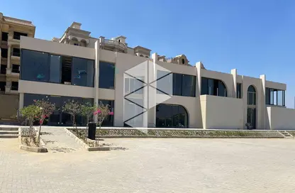 محل تجاري - استوديو - 1 حمام للايجار في شارع التسعين الشمالي - التجمع الخامس - مدينة القاهرة الجديدة - القاهرة