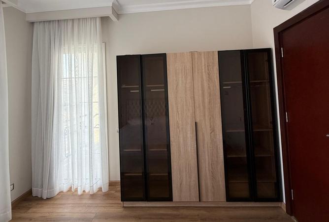 8394605 - Property Image 3