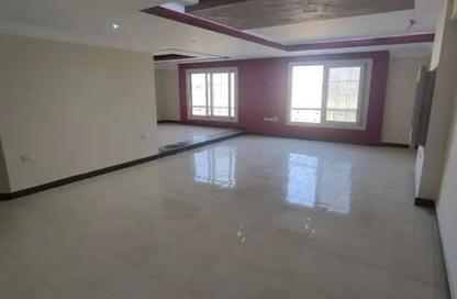 Apartment - 3 Bedrooms - 2 Bathrooms for rent in 50th Street - Zahraa El Maadi - Hay El Maadi - Cairo
