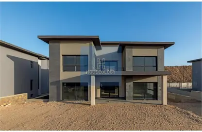 Villa - 4 Bedrooms - 3 Bathrooms for sale in Swan Lake Residence - 5th Settlement Compounds - The 5th Settlement - New Cairo City - Cairo