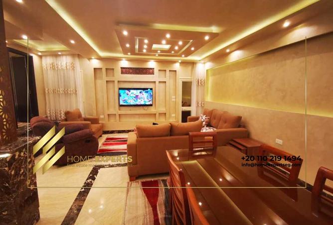 8322858 - Property Image 2