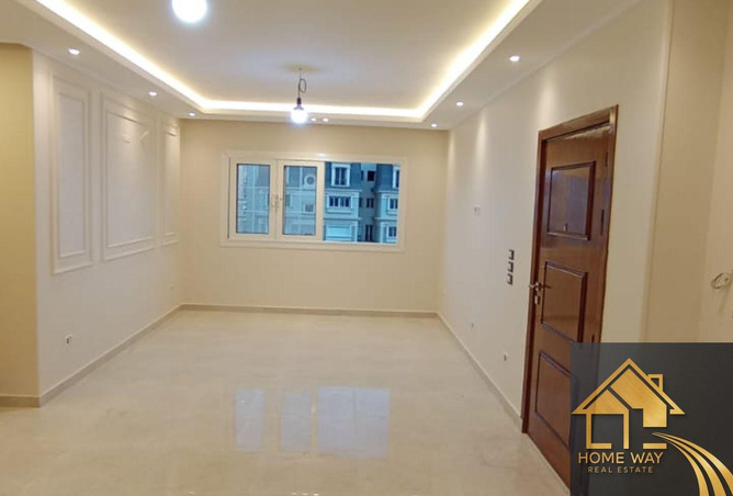 8100619 - Property Main Image