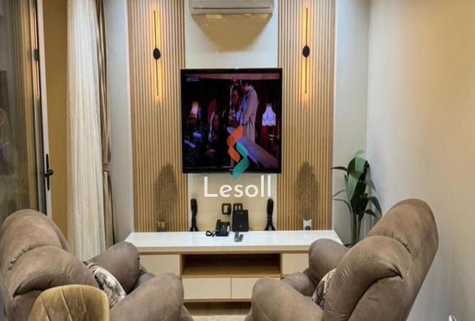 8274363 - Property Image 3