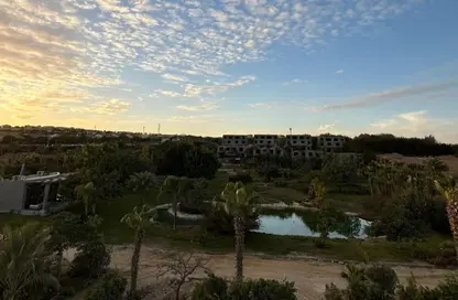 شقة - 1 حمام للبيع في فيلدج ويست - كمبوندات الشيخ زايد - الشيخ زايد - الجيزة