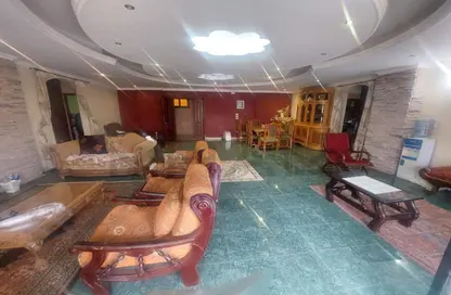 Apartment - 3 Bedrooms - 2 Bathrooms for sale in Ahmed Shawky Axis - El Banafseg 1 - El Banafseg - New Cairo City - Cairo