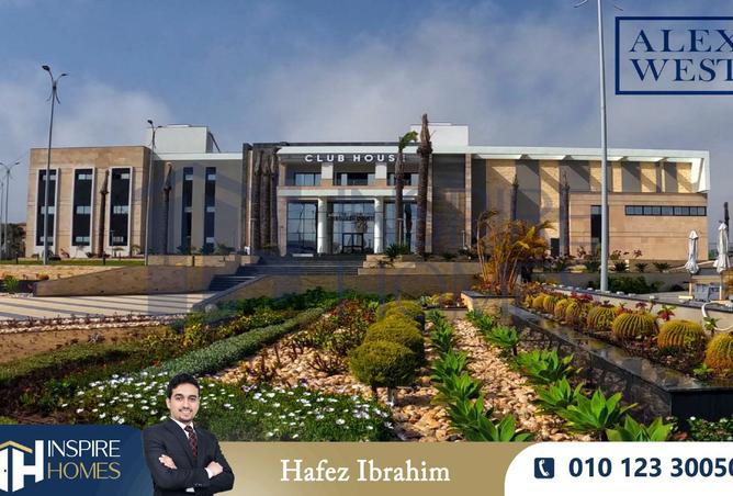 8252078 - Property Image 2