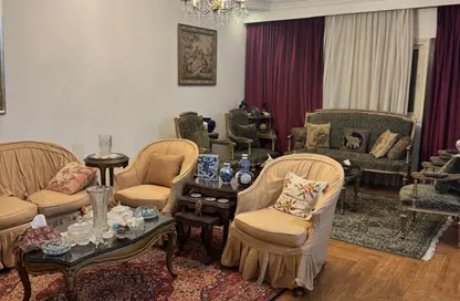 شقة - 3 غرف نوم - 2 حمامات للبيع في شارع محمد رحيم - الياسمين 3 - الياسمين - مدينة القاهرة الجديدة - القاهرة