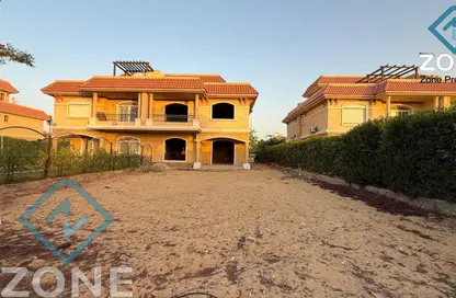 Villa - 3 Bedrooms - 3 Bathrooms for sale in Madinaty - Cairo