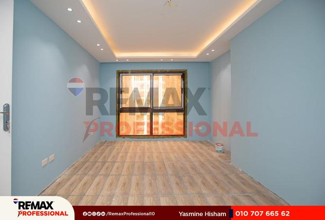 8370547 - Property Image 3