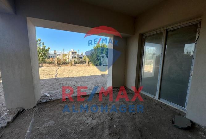 8114208 - Property Image 2