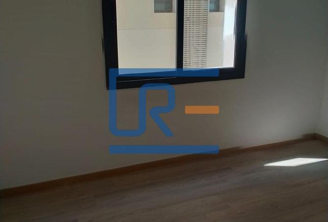 8205626 - Property Image 3