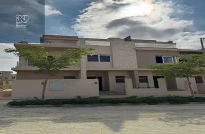Townhouse - 4 Bedrooms - 5 Bathrooms for sale in Tawny Hyde Park - 6 October Compounds - 6 October City - Giza