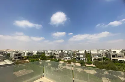 Villa - 4 Bedrooms - 5 Bathrooms for sale in The Residences - Hyde Park - 5th Settlement Compounds - The 5th Settlement - New Cairo City - Cairo