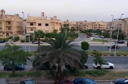 Apartment - 3 Bedrooms - 2 Bathrooms for rent in Al Amal St. - Sheikh Zayed City - Giza