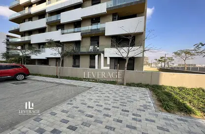 Apartment - 3 Bedrooms - 3 Bathrooms for sale in Al Burouj Compound - El Shorouk Compounds - Shorouk City - Cairo