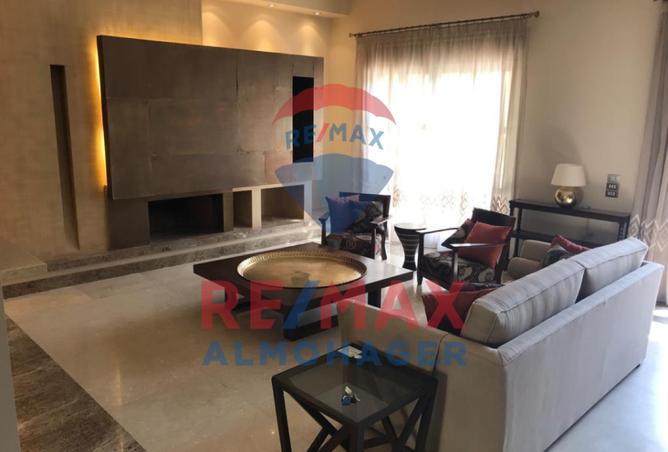 8041480 - Property Image 2