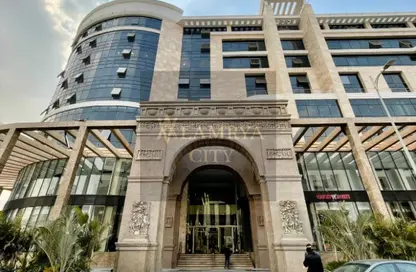 Shop - Studio - 1 Bathroom for sale in Champs Elysees Mall - Financial District - New Capital City - Cairo