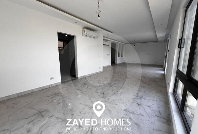 8024267 - Property Image 2
