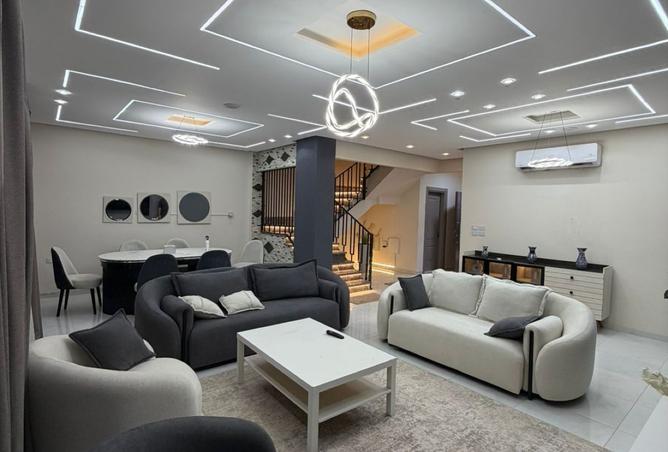 8472146 - Property Main Image