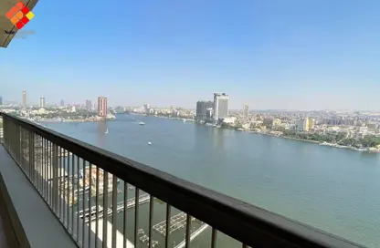 Apartment - 4 Bedrooms - 5 Bathrooms for sale in Nile St. - Dokki - Giza