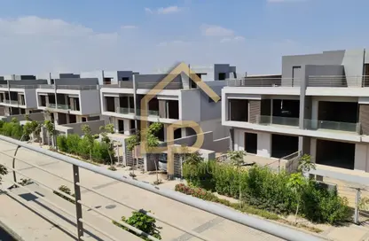 Townhouse - 3 Bedrooms - 3 Bathrooms for sale in Patio Al Zahraa - Sheikh Zayed Compounds - Sheikh Zayed City - Giza