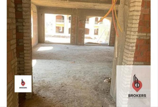 8312590 - Property Image 2