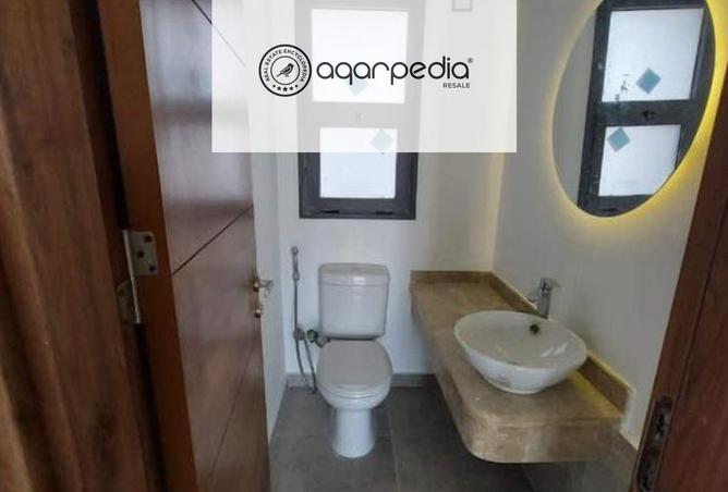 8121317 - Property Image 2
