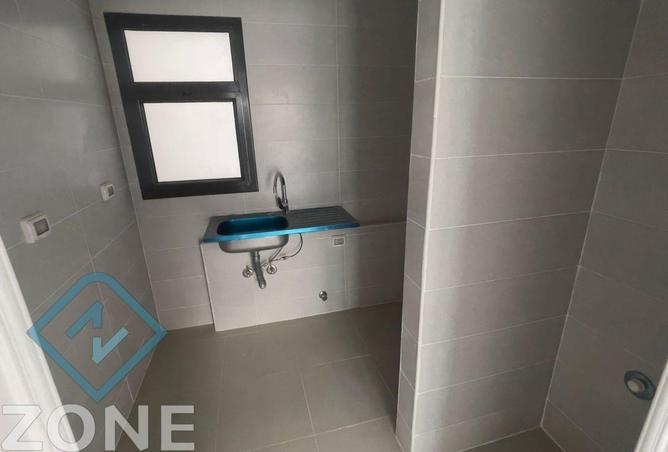 8438890 - Property Image 3