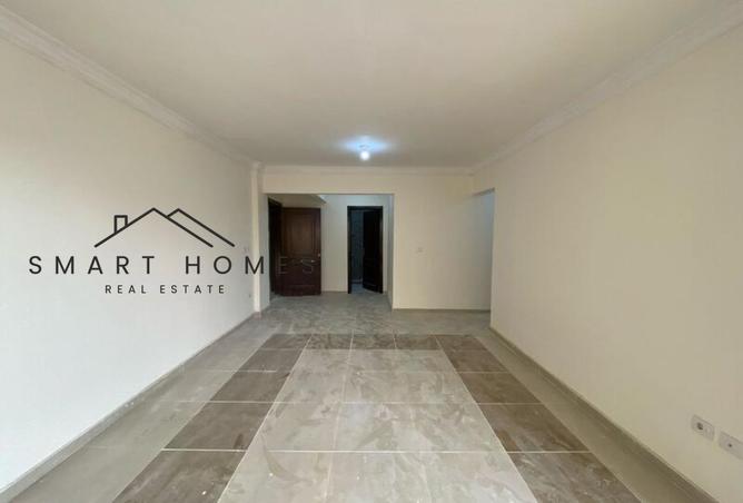 8300601 - Property Image 2