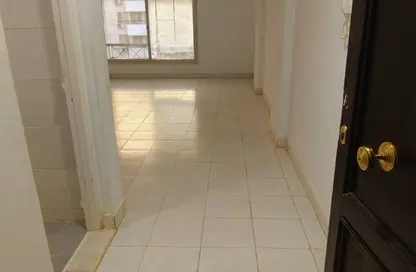 Apartment - 3 Bedrooms - 2 Bathrooms for sale in El Rehab Extension - Al Rehab - New Cairo City - Cairo
