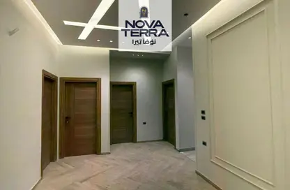 شقة - 4 غرف نوم - 3 حمامات للبيع في الحي الثالث عشر - الشيخ زايد - الجيزة شقة - 4 غرف نوم - 3 حمامات للبيع في الحي الثالث عشر - الشيخ زايد - الجيزة