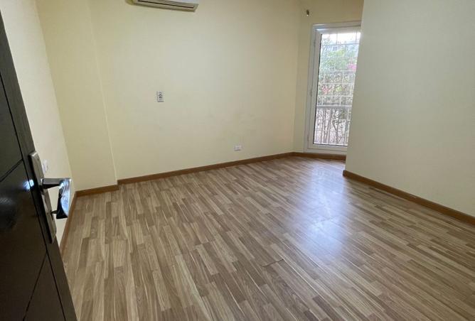 8235311 - Property Image 2