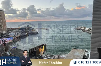 شقة - 4 غرف نوم - 2 حمامات للايجار في جليم - حي شرق - الاسكندرية