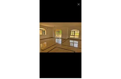 شقة - 4 غرف نوم - 4 حمامات للايجار في شارع سليمان اباظه - المهندسين - الجيزة