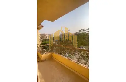 طابق كامل - 5 غرف نوم - 3 حمامات للبيع في شارع المشير احمد اسماعيل - مدينة العبور - الحي السابع - مدينة العبور - القليوبية