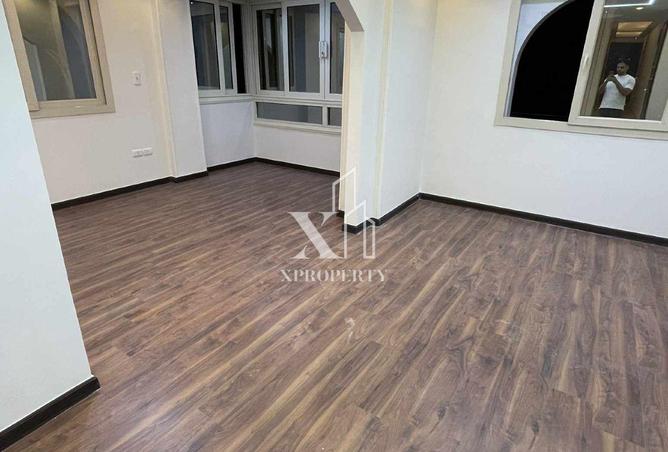 8015727 - Property Image 3
