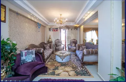 Apartment - 4 Bedrooms - 3 Bathrooms for sale in Ahmed Allam St. - Sporting - Hay Sharq - Alexandria