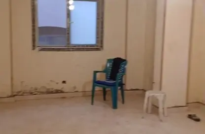 Apartment - 2 Bedrooms - 1 Bathroom for sale in Abou El Houl - New Cairo City - Cairo