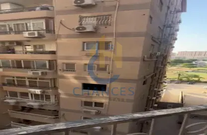 Apartment - 3 Bedrooms - 2 Bathrooms for sale in Thirteenth Sector - Zahraa El Maadi - Hay El Maadi - Cairo