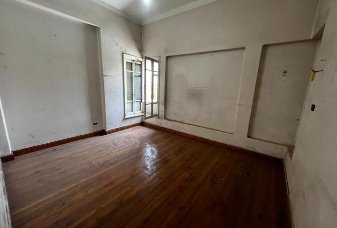 7849778 - Property Image 2