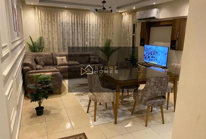 8048149 - Property Image 2