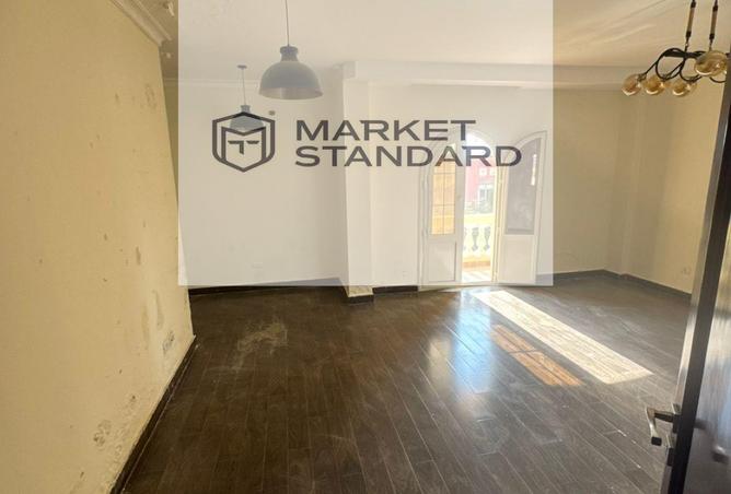 8323381 - Property Image 2