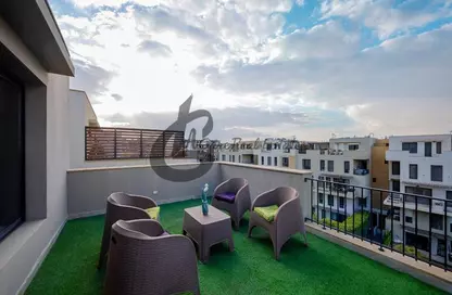 Penthouse - 3 Bedrooms - 4 Bathrooms for sale in Eastown - 5th Settlement Compounds - The 5th Settlement - New Cairo City - Cairo