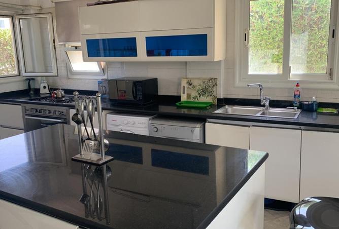 8067631 - Property Image 3
