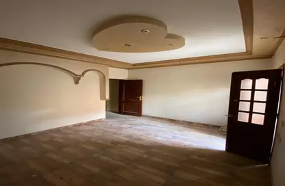 Apartment - 3 Bedrooms - 2 Bathrooms for sale in Ibn Al Farid Street - 1st District - Tanta - Al Gharbeya