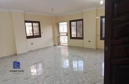 Apartment - 3 Bedrooms - 2 Bathrooms for rent in 7th District - Sheikh Zayed City - Giza
