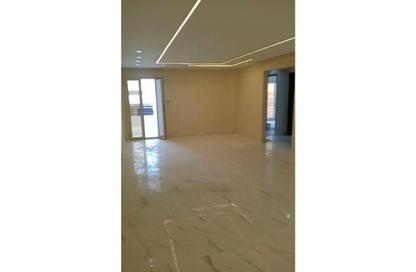 Apartment - 3 Bedrooms - 1 Bathroom for rent in Sun View - Nasr City Compounds - Nasr City - Cairo