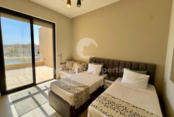 8013547 - Property Image 2