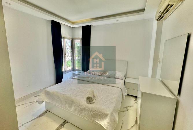 8258949 - Property Image 2